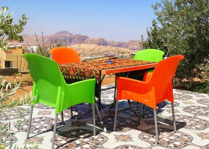 Petra Stones Inn